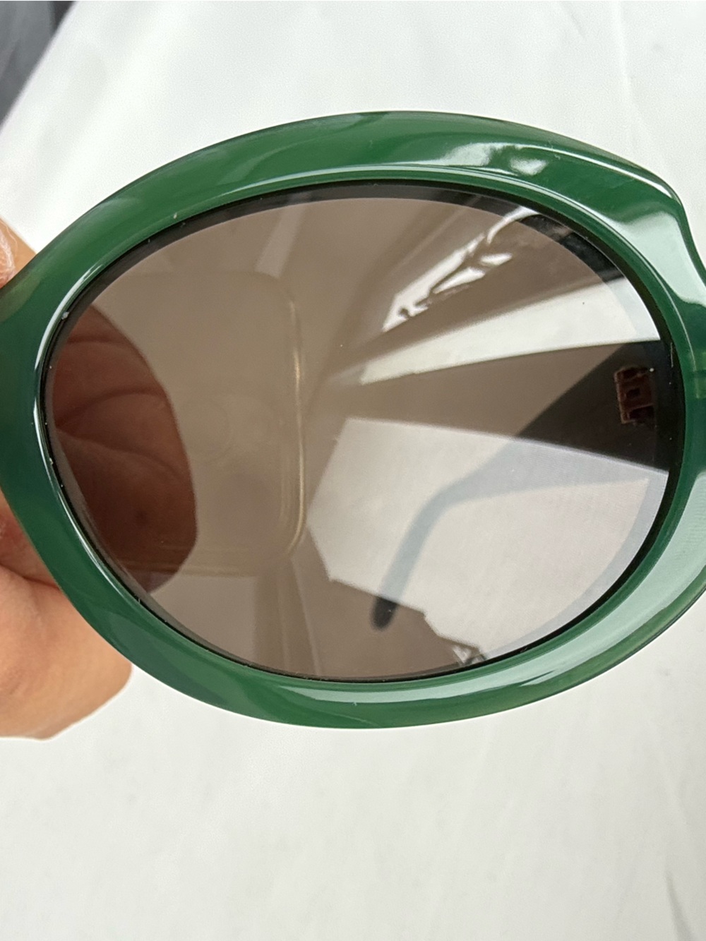 LOEWE Slim Oval Sunglasses Dark Green Acetate LW40147I Mint Case Included - Picture 5 of 11